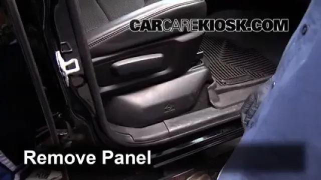 2013 Ram 1500 Sport 5.7L V8 Crew Cab Pickup Pneus et roues Changer un pneu crevé